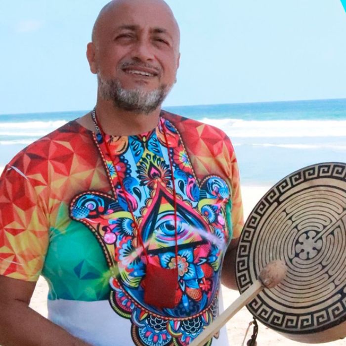 Gustavo EliasMusician & Sound Healer